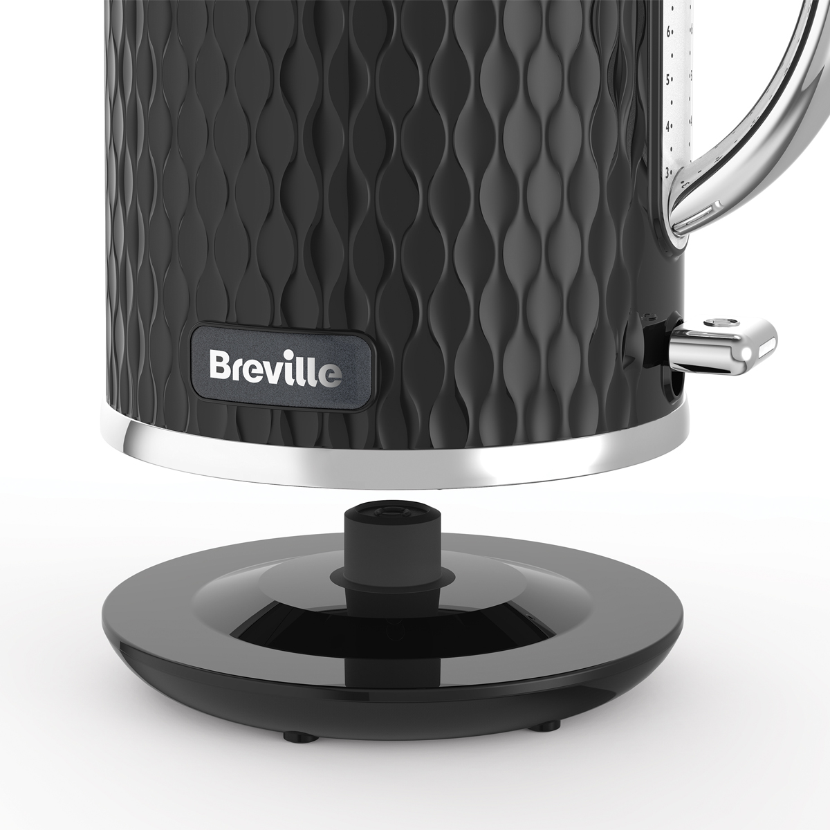 Black and chrome kettle