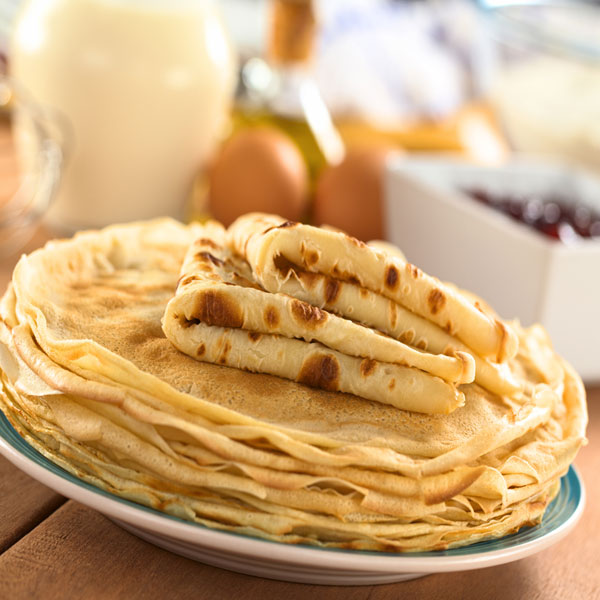 Traditional Crepe and Pancake Maker 